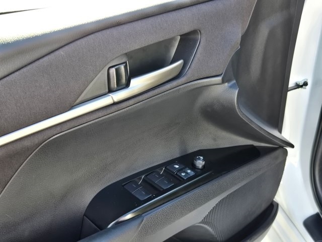 Thumbnail: 2025 Toyota Camry - 14