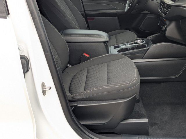 Thumbnail: 2023 Ford Escape - 32