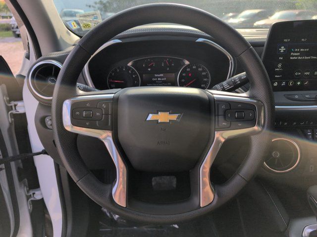 Thumbnail: 2025 Chevrolet Blazer - 22