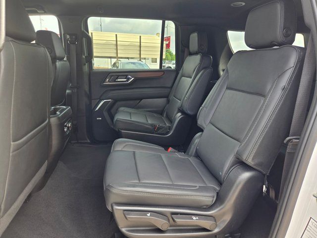 Thumbnail: 2025 GMC Yukon XL - 24