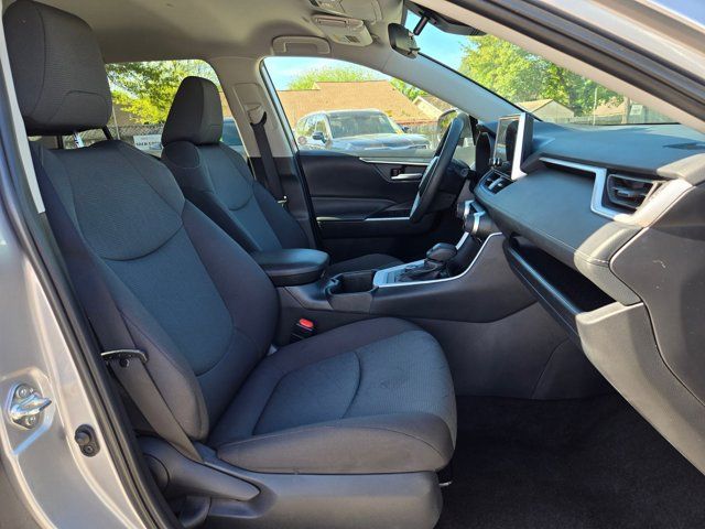 Thumbnail: 2025 Toyota RAV4 - 29