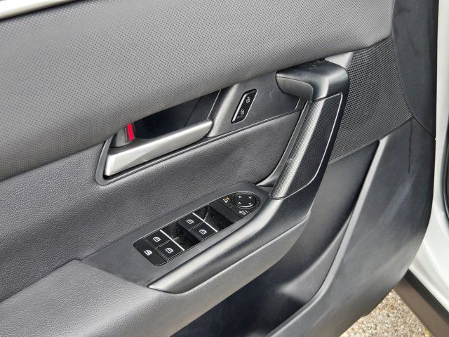 Thumbnail: 2025 Mazda CX-50 - 14