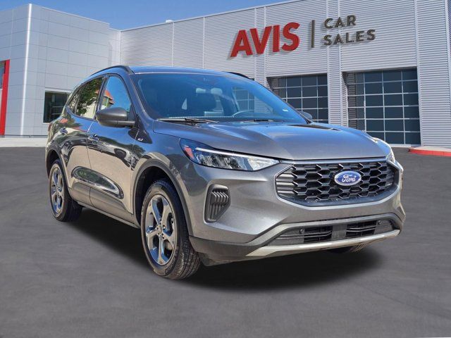 Thumbnail: 2025 Ford Escape - 3