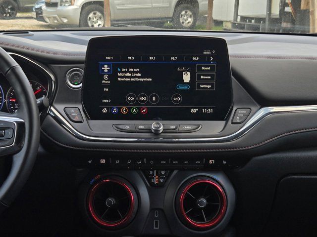 Thumbnail: 2025 Chevrolet Blazer - 18