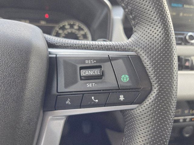 Thumbnail: 2025 Mitsubishi Outlander - 22