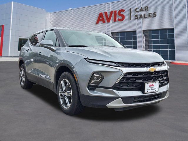 Thumbnail: 2025 Chevrolet Blazer - 3