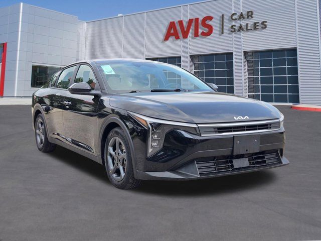 Thumbnail: 2025 Kia K4 - 3
