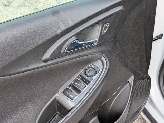 2023 Chevrolet Malibu LT 13