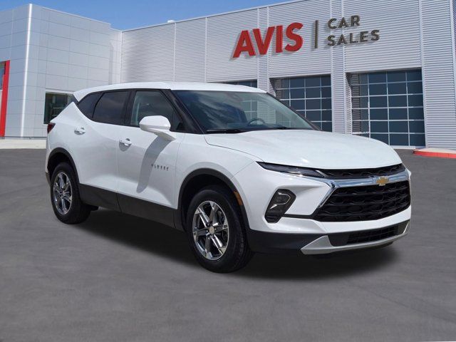 Thumbnail: 2025 Chevrolet Blazer - 3