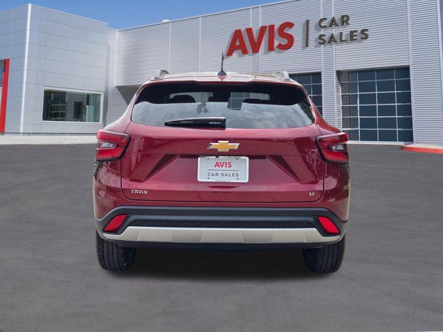 Thumbnail: 2025 Chevrolet Trax - 9