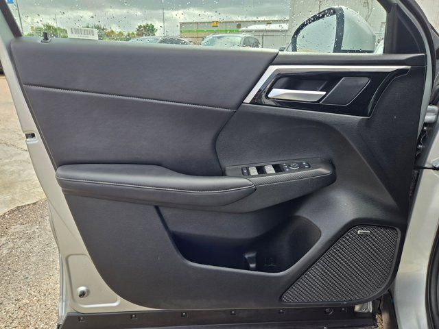Thumbnail: 2025 Mitsubishi Outlander - 13