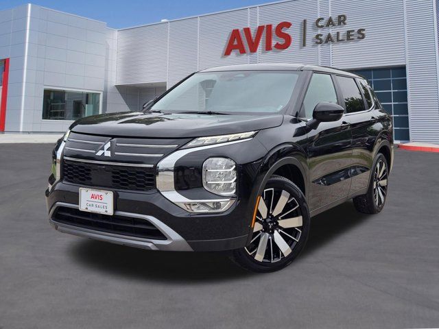 Thumbnail: 2025 Mitsubishi Outlander - 1
