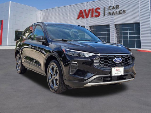 Thumbnail: 2025 Ford Escape - 3