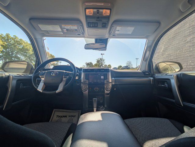 2024 Toyota 4Runner SR5 - Photo 25
