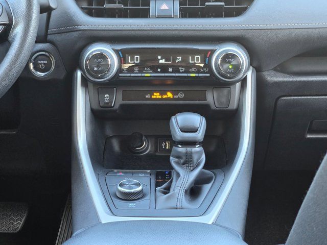 Thumbnail: 2025 Toyota RAV4 - 17