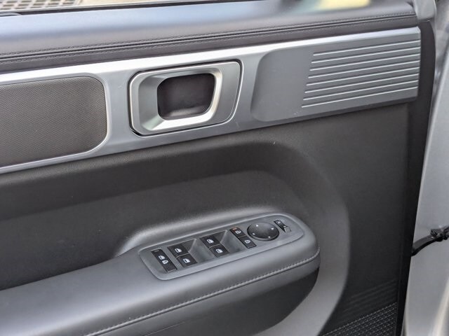 Thumbnail: 2025 Hyundai Santa Fe - 9