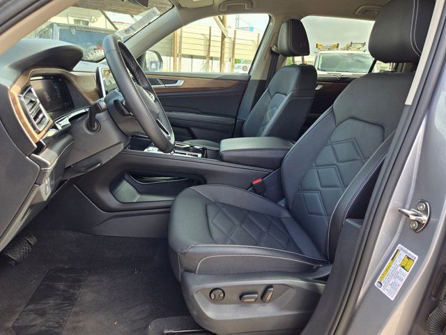 Thumbnail: 2025 Volkswagen Atlas - 23