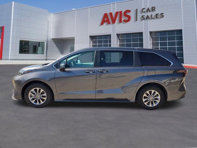 Thumbnail: 2025 Toyota Sienna - 11