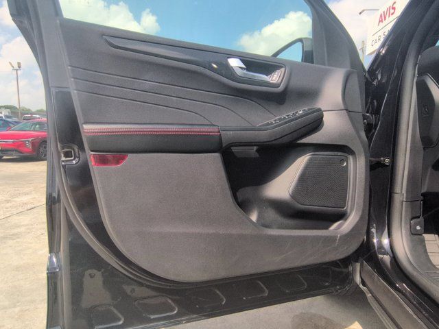2025 Ford Escape ST-Line - Photo 11