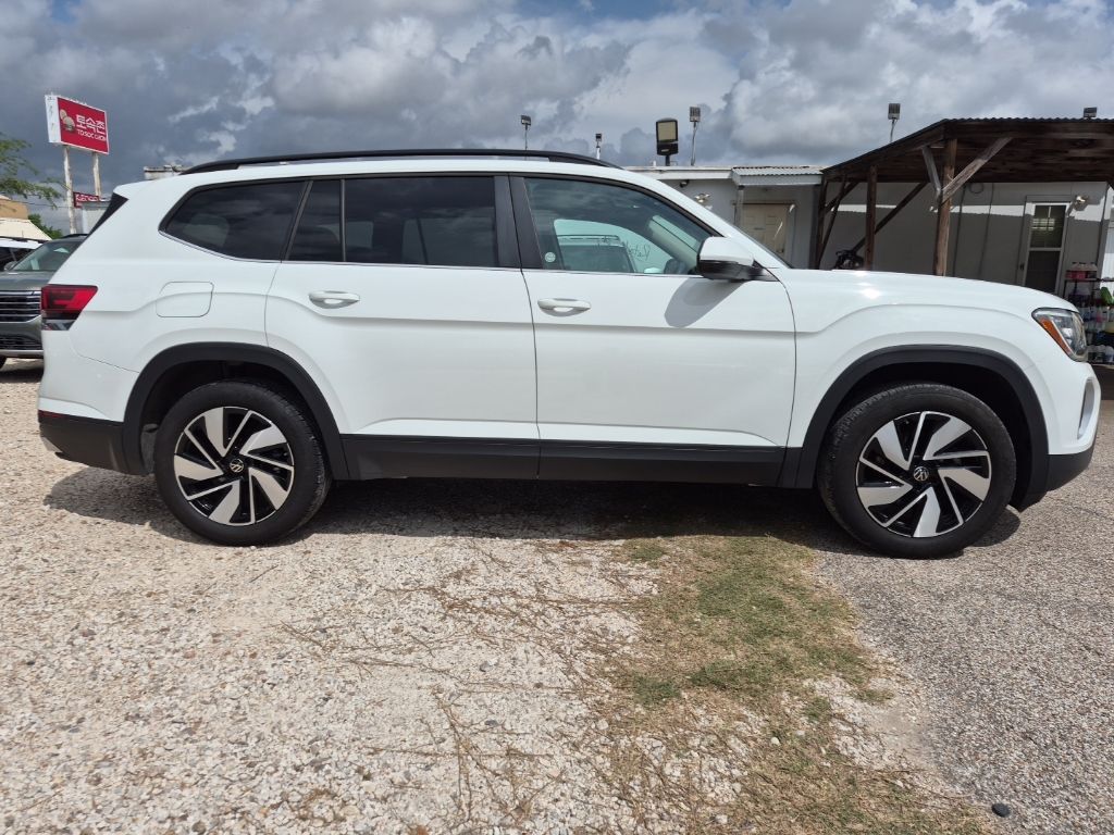 Thumbnail: 2025 Volkswagen Atlas - 3