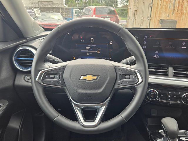 Thumbnail: 2025 Chevrolet Trax - 19