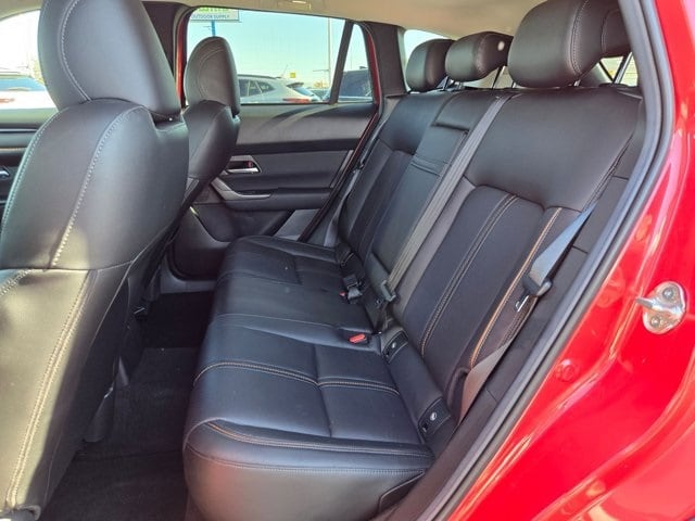 Thumbnail: 2025 Mazda CX-50 - 26