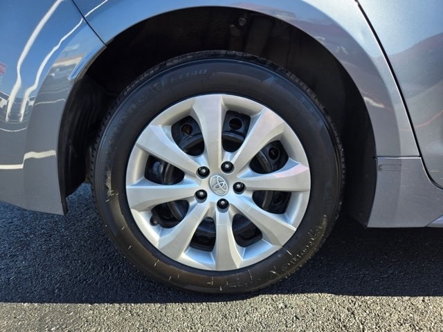 Thumbnail: 2025 Toyota Corolla - 33