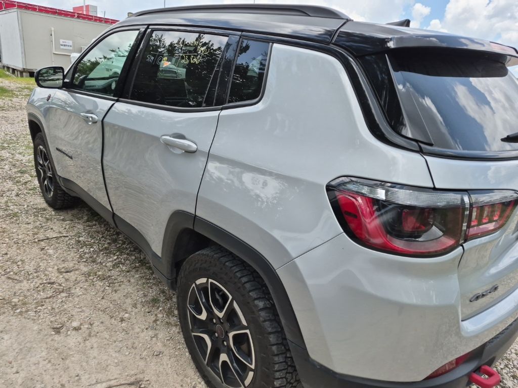 Thumbnail: 2025 Jeep Compass - 2
