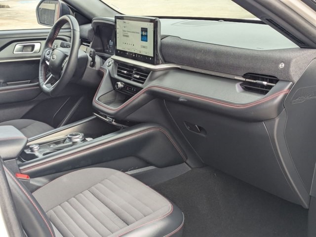 Thumbnail: 2025 Ford Explorer - 34