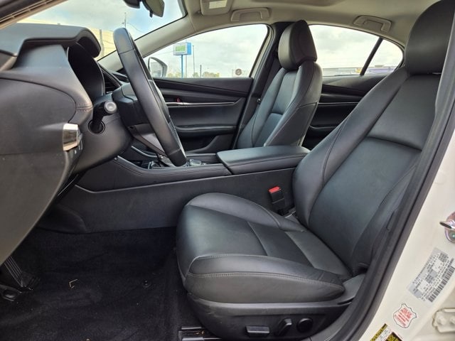 Thumbnail: 2025 Mazda Mazda3 - 23