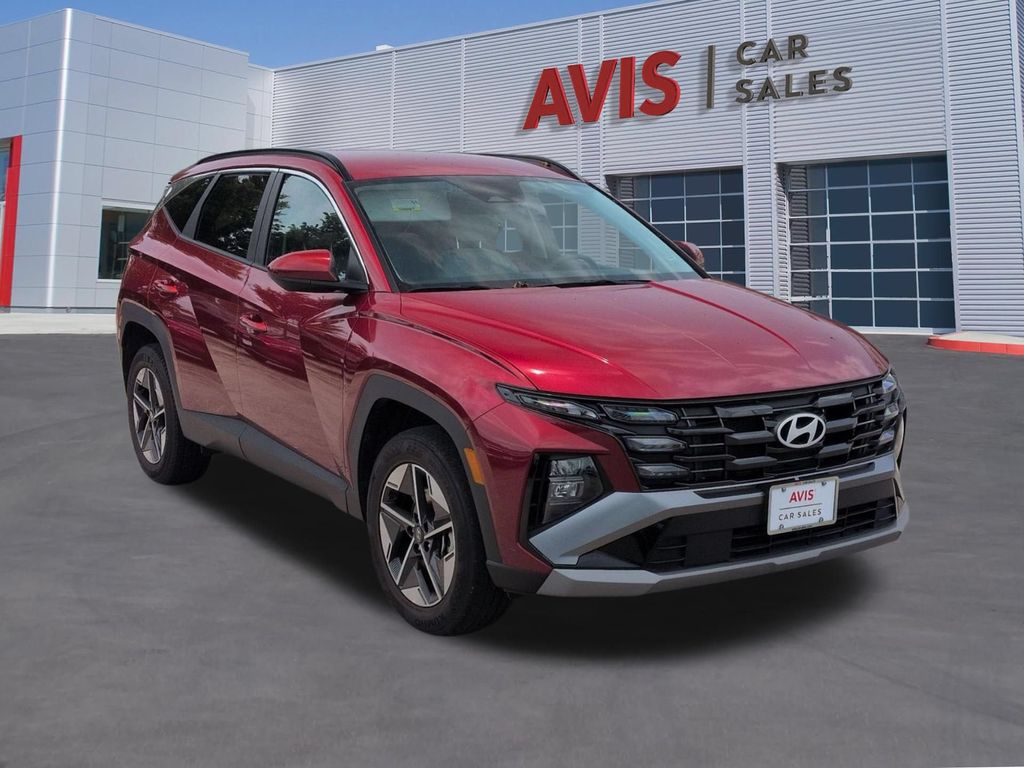 Thumbnail: 2025 Hyundai Tucson - 3