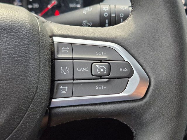 Thumbnail: 2025 Jeep Compass - 21