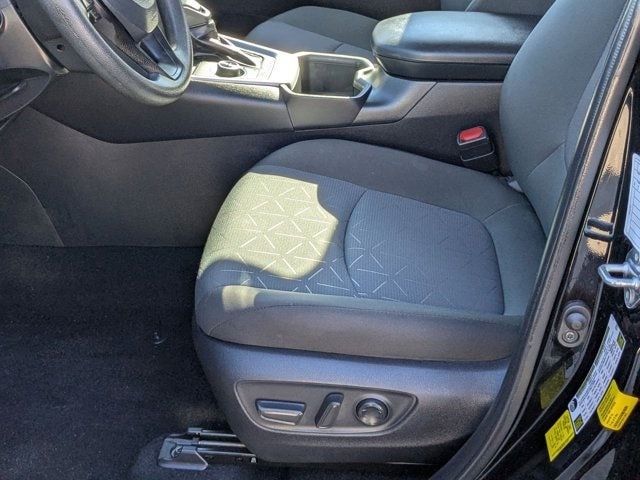 Thumbnail: 2025 Toyota RAV4 - 20