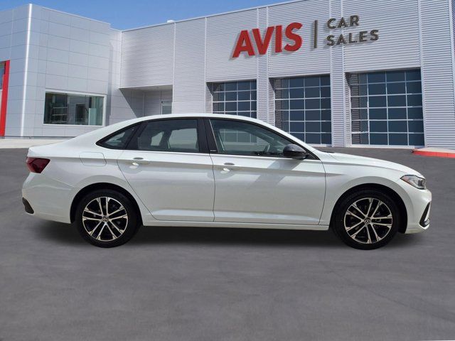 Thumbnail: 2025 Volkswagen Jetta - 5