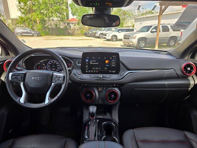 Thumbnail: 2025 Chevrolet Blazer - 25