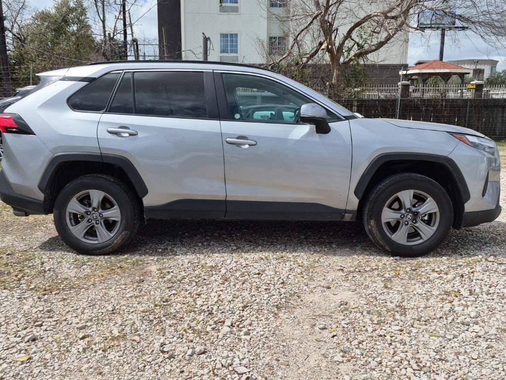 Thumbnail: 2025 Toyota RAV4 - 2