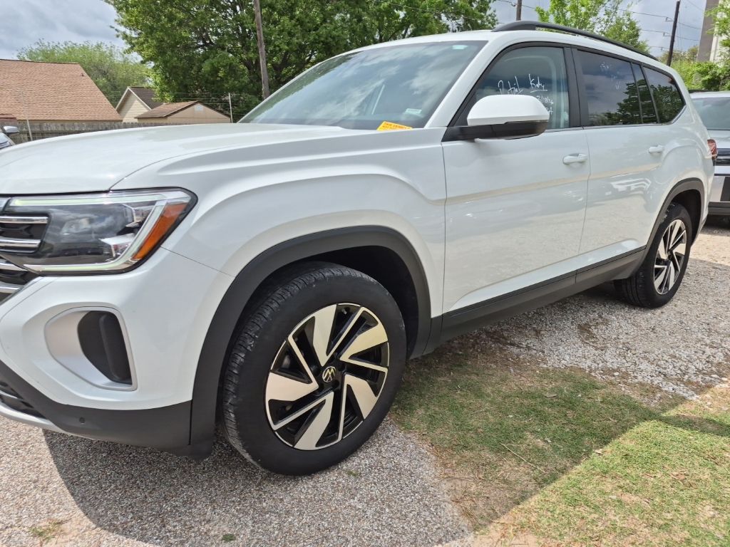 Thumbnail: 2025 Volkswagen Atlas - 1