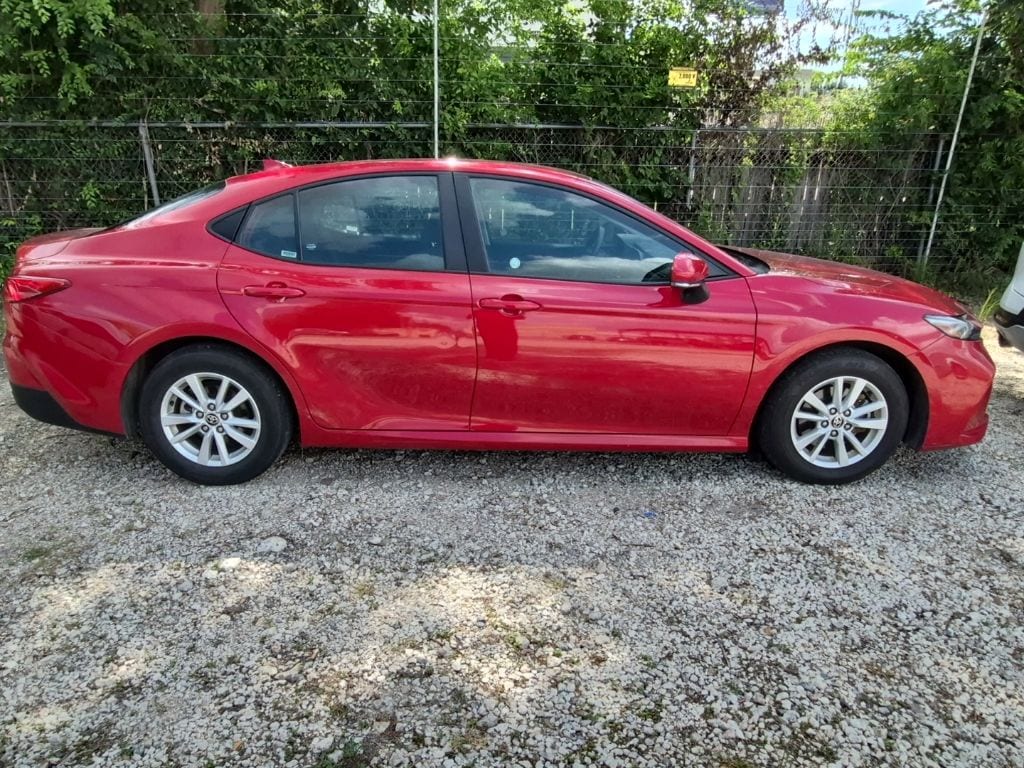 Thumbnail: 2025 Toyota Camry - 5