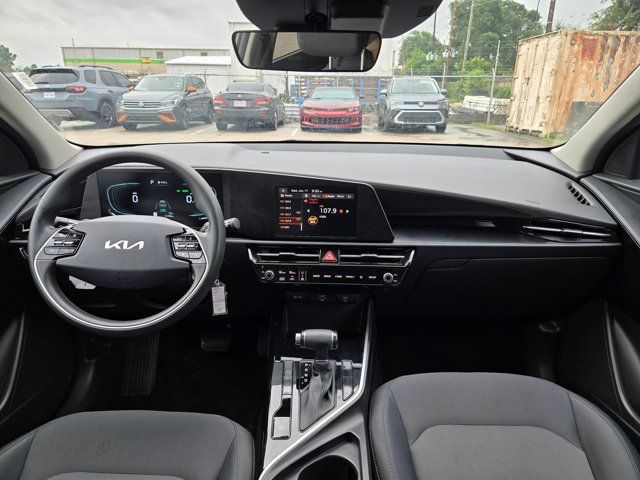 Thumbnail: 2025 Kia Niro - 21