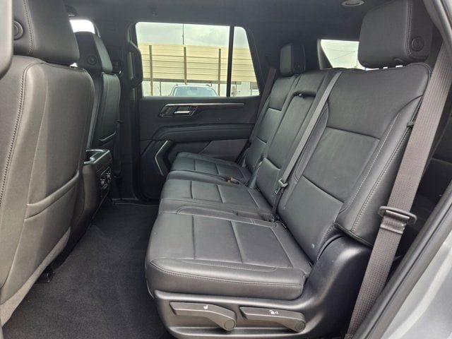 Thumbnail: 2025 Chevrolet Tahoe - 26