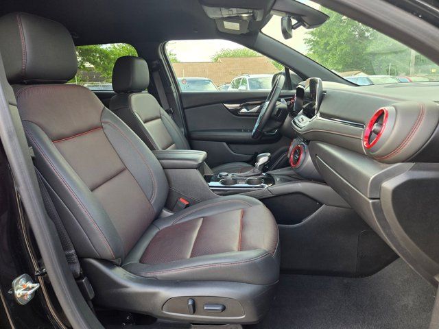 Thumbnail: 2025 Chevrolet Blazer - 30