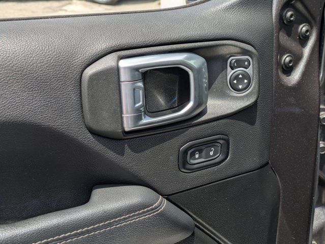 2023 Jeep Wrangler 4-Door Sahara - Photo 13