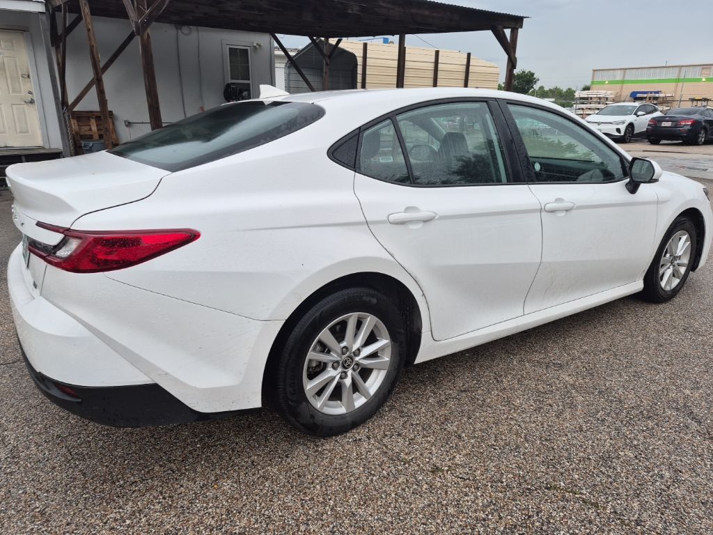 Thumbnail: 2025 Toyota Camry - 3