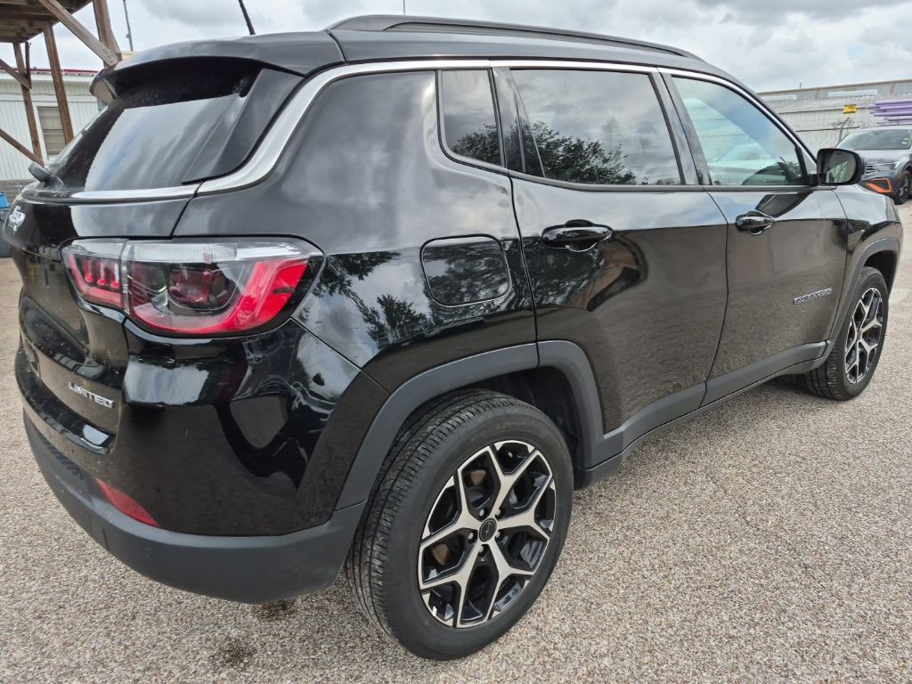 Thumbnail: 2025 Jeep Compass - 4