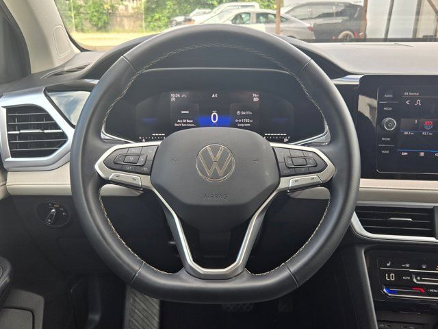 Thumbnail: 2025 Volkswagen Taos - 22