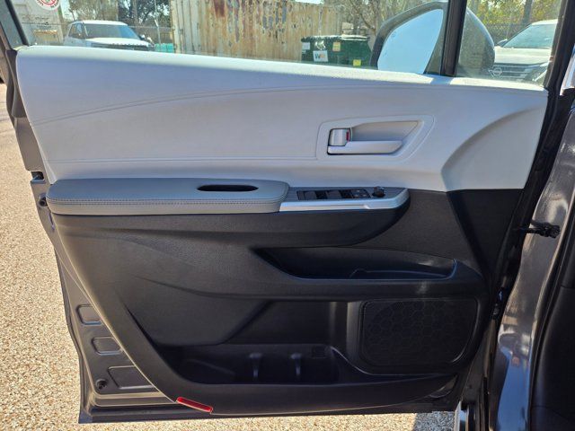 Thumbnail: 2025 Toyota Sienna - 13