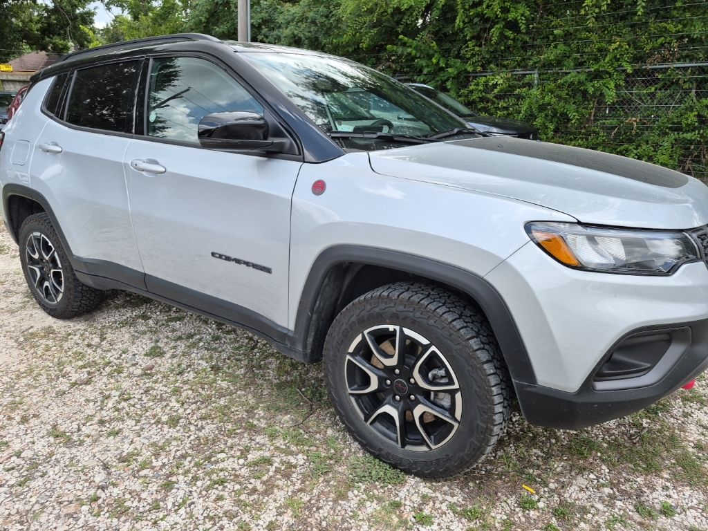 Thumbnail: 2025 Jeep Compass - 4