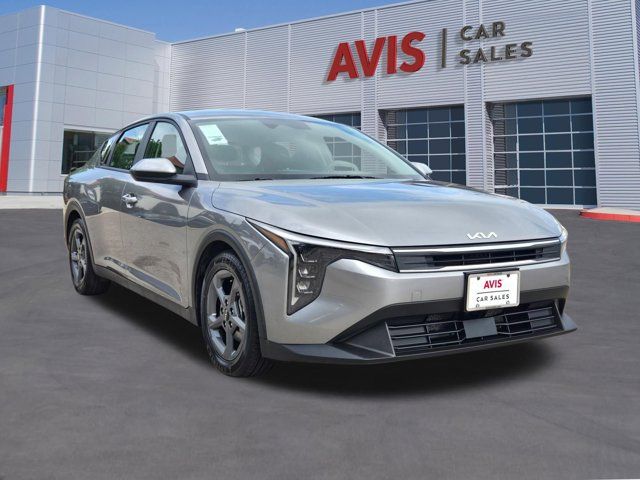 Thumbnail: 2025 Kia K4 - 3