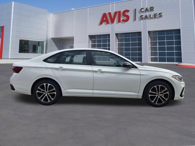 Thumbnail: 2025 Volkswagen Jetta - 5