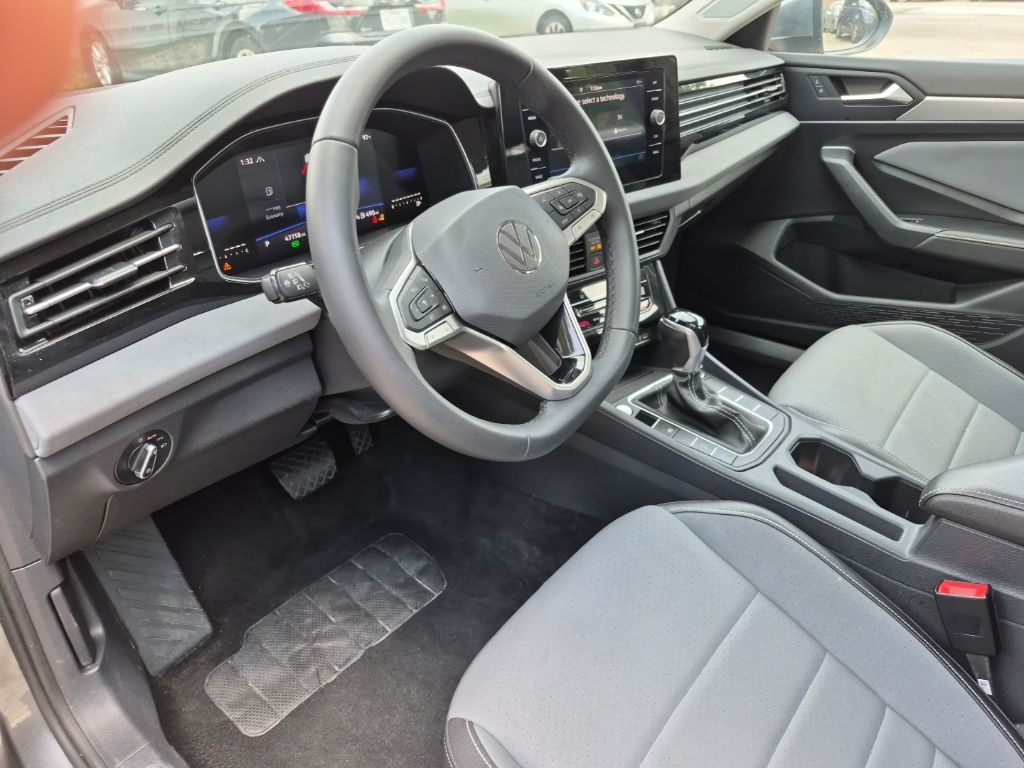 Thumbnail: 2025 Volkswagen Jetta - 7